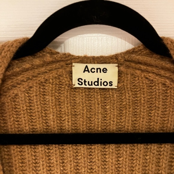 XS ACNE Studios 100% wool “Deborah” sweater - Picture 7 of 7